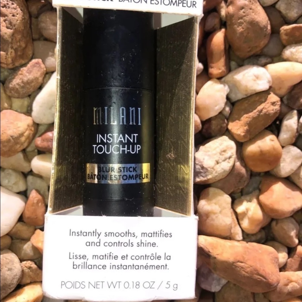 Milani Instant touch up blur stick - Picture 3 of 3